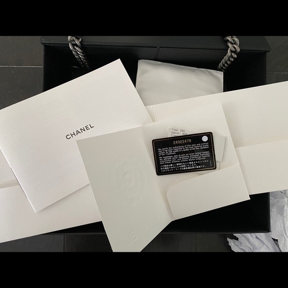 Chanel Medium Black Chevron Boy Bag Silver - Picture 7 of 15